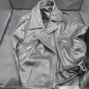 Classic‎ Black Leather Jacket